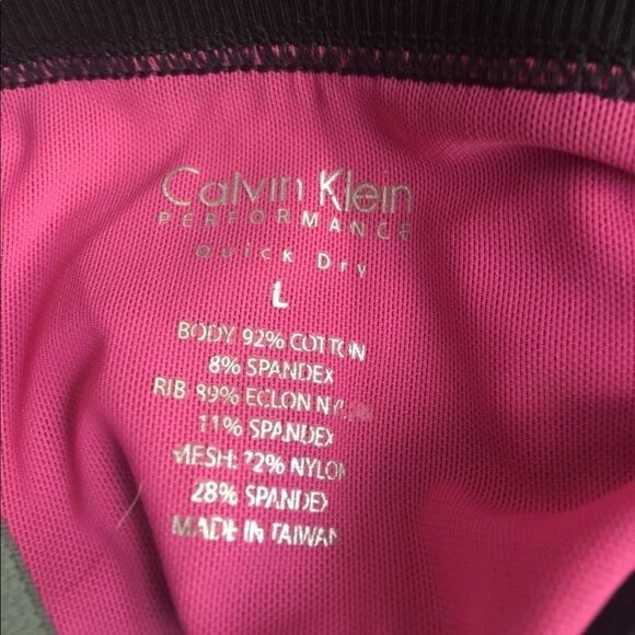 Women's Calvin Klein tank  - Picture 6 of 6